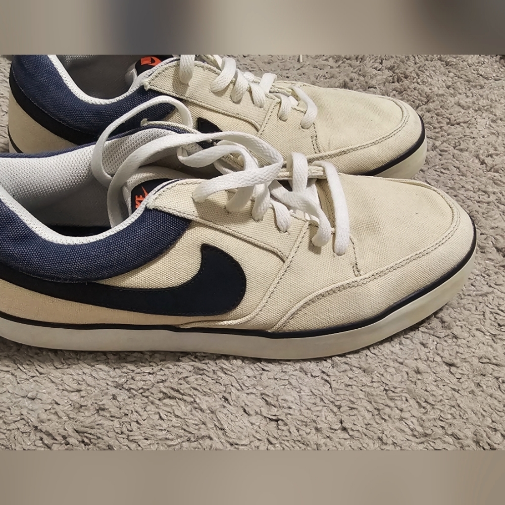Nike vintage low cut